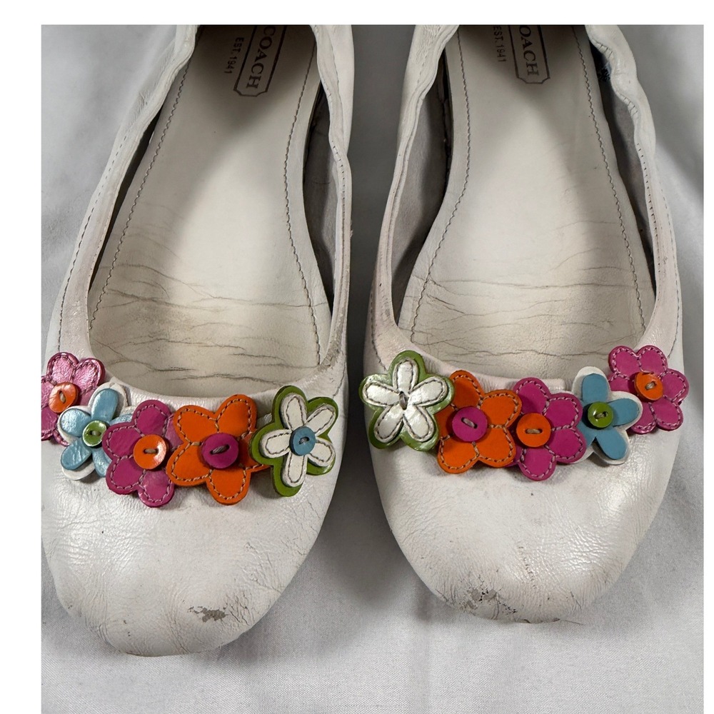 Coach Vanesa White Leather Floral Applique Ballet Flats Shoes Womens 9 M F2070 - Picture 2 of 6